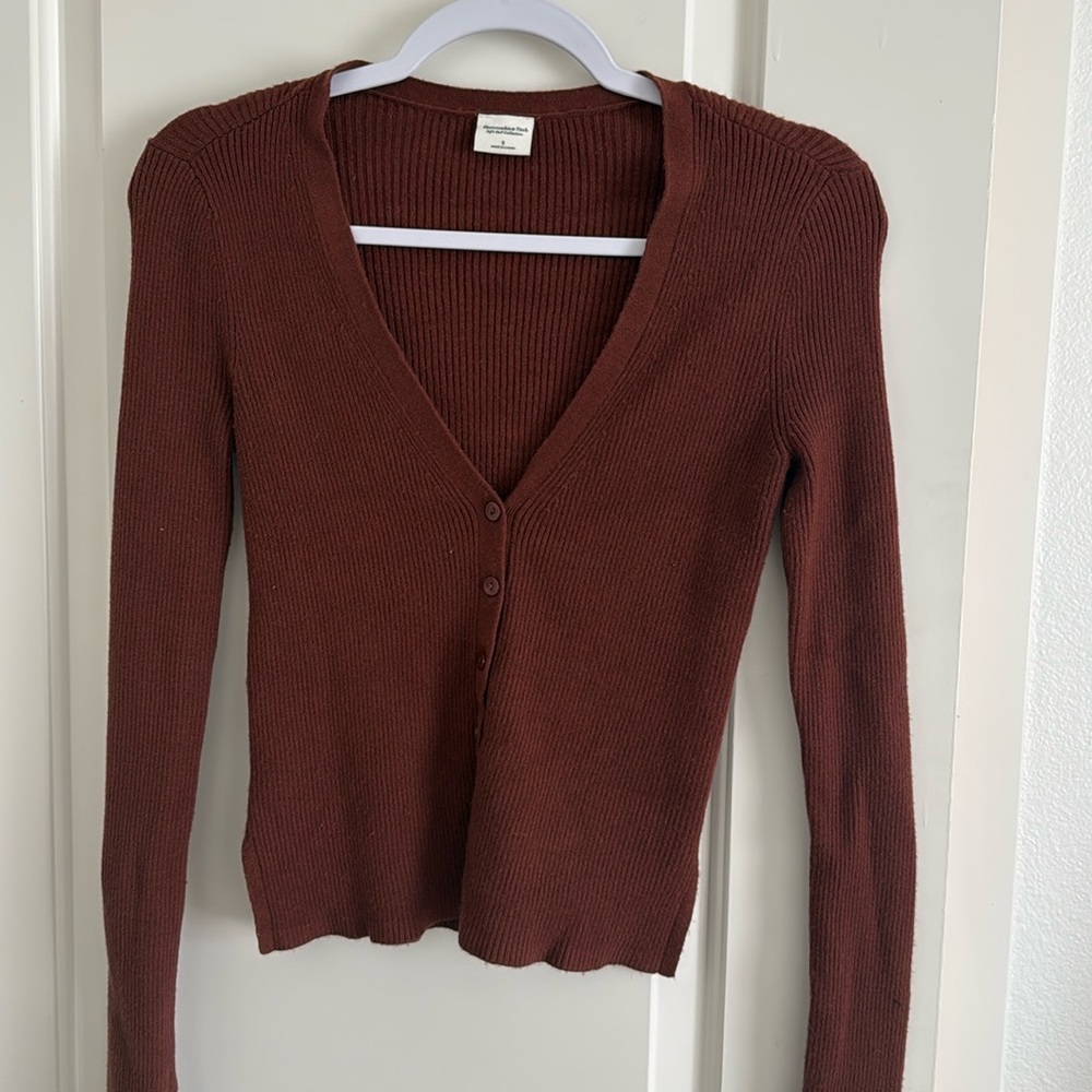 Abercrombie Brown Cárdigan size S (soft A&f collection)